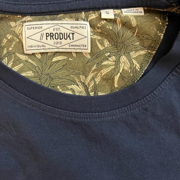 2 Produkt Tees - Picture 3 of 4